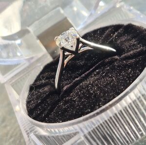 10 White Gold 1ct Lab Grown Diamond Size 8.75